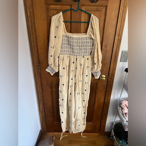 Free People embroidered detail boho crinkle jumpsuit in ecru - Picture 4 of 8